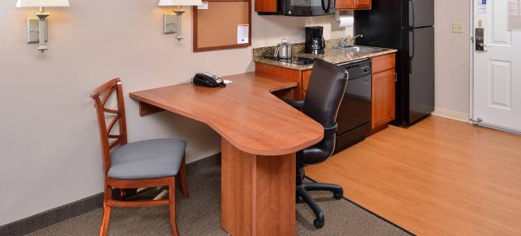 Candlewood Suites 威利斯顿(Candlewood Suites Williston)图片