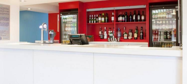 伦敦特丁顿旅屋酒店(Travelodge London Teddington)图片