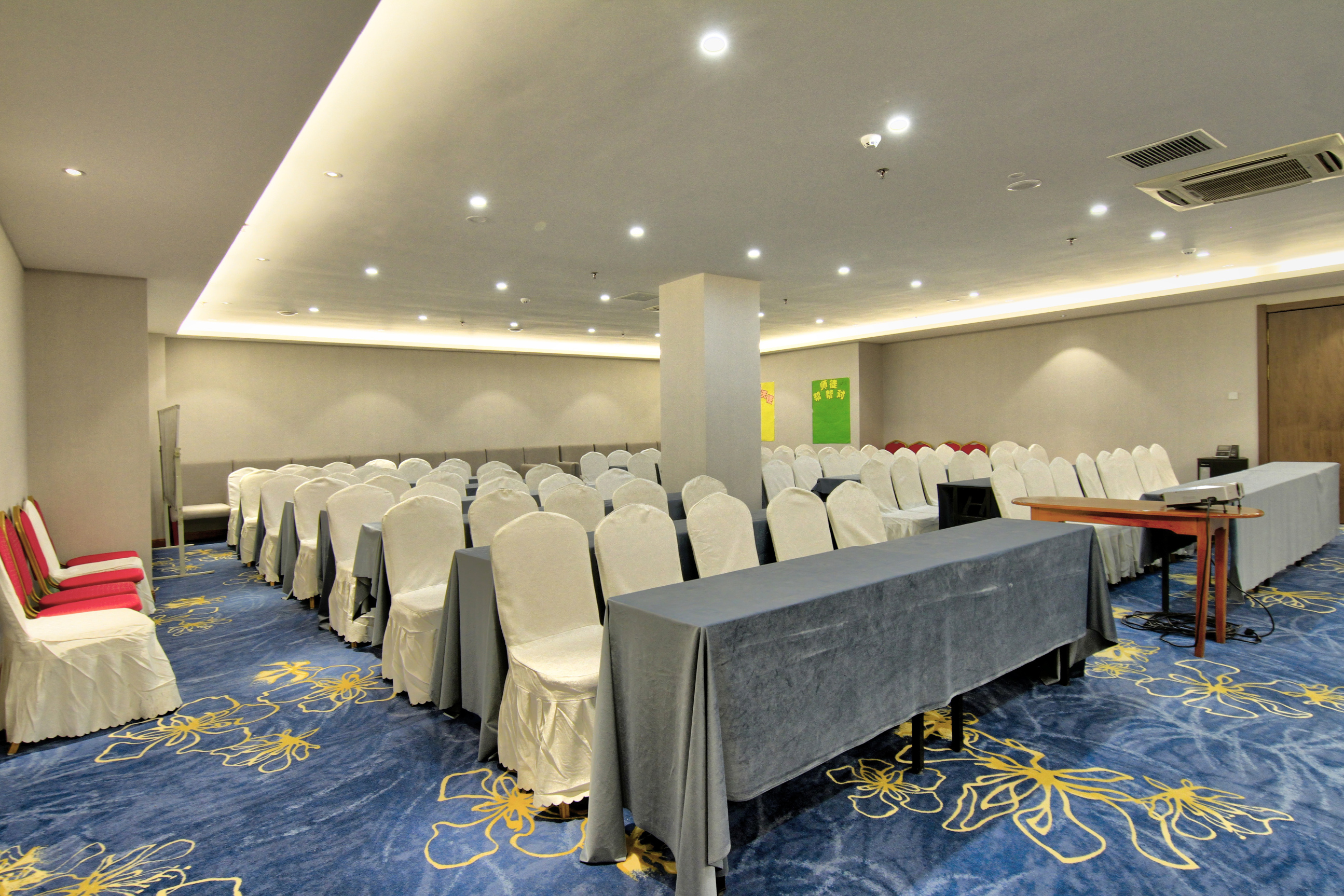 Jinghua Zunxiang HotelOver view