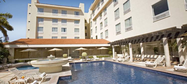 卡门城嘉年华旅馆(Fiesta Inn Ciudad del Carmen)图片