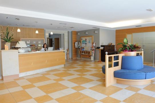 Hotel Baia Verde Over view