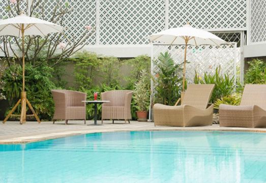 Lanna Palace 2004 Hotel Overview