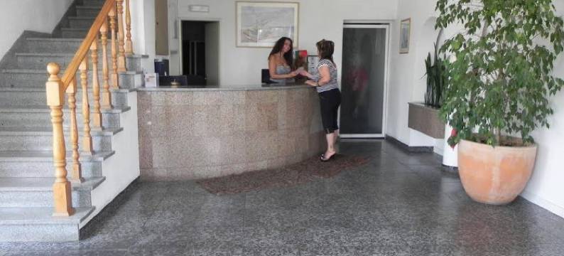 皮涅罗热赖 Residential Lareira住宅(Residencial Lareira do Pinheirinho)图片