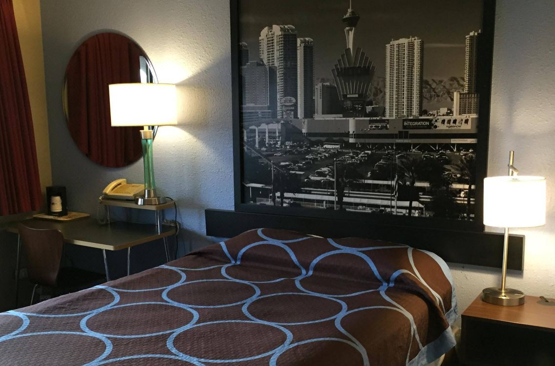 Super 8 By Wyndham Las Vegas Nellis Afb Area Hotel Reviews - 