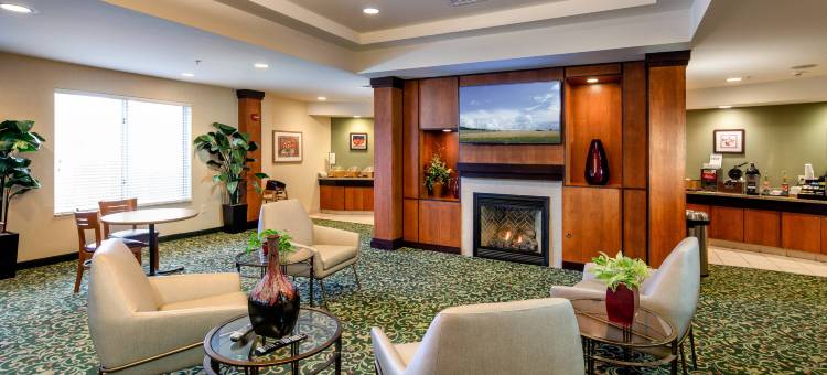 南波士顿万豪万枫酒店(Fairfield Inn & Suites South Boston)图片