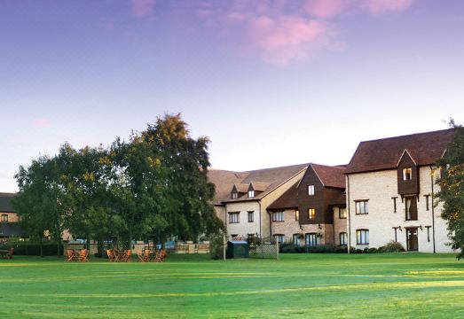 voco OXFORD SPIRES by IHG Hotel Overview