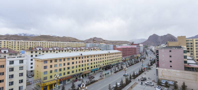 祁连慕山丽璟商务宾馆图片