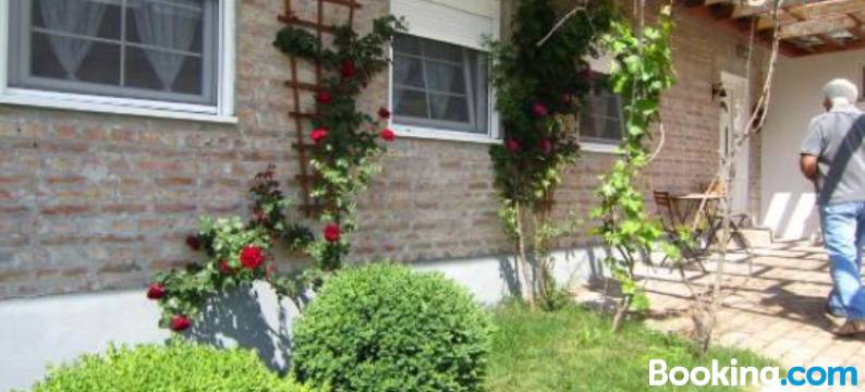 莫洛维奇维拉桑赛公寓(Vila Sunce Morovic)图片