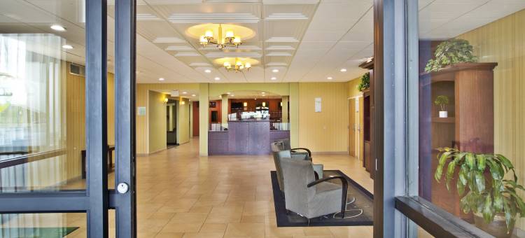普拉茨堡温德姆戴斯就嗲(Days Inn by Wyndham Plattsburgh)图片