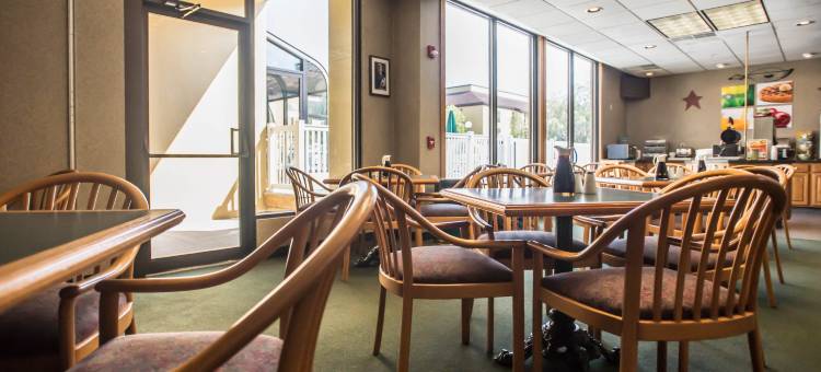 新哥伦比亚刘易斯堡品质酒店(Quality Inn New Columbia-Lewisburg)图片