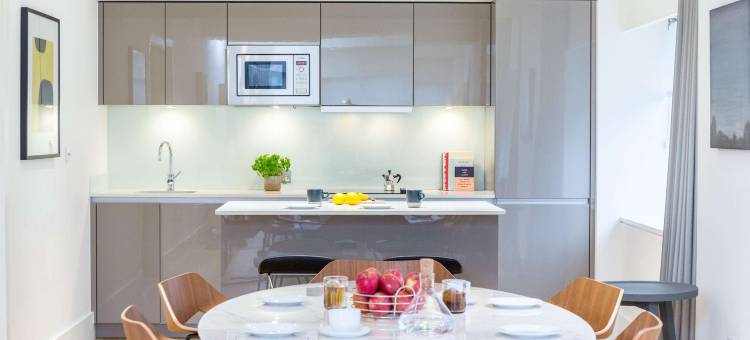 塔桥原住民(Native Tower Bridge)图片