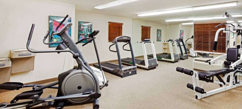 诺克斯维尔索尼斯塔简单套房酒店(Sonesta Simply Suites Knoxville)图片