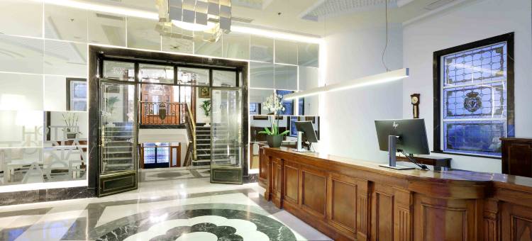 埃克维多利亚宫殿酒店(Exe Victoria Palace)图片