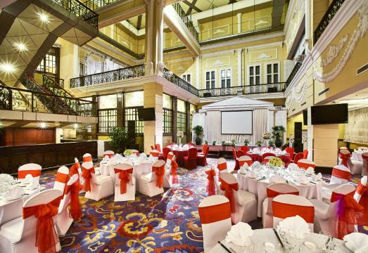 Windsor Plaza HotelHotel Overview