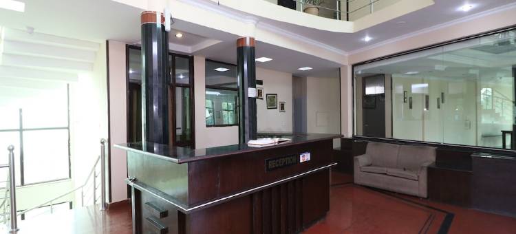 OYO 7547 Hotel Burans Residency图片