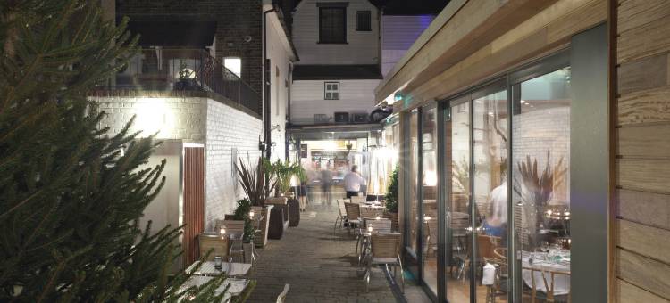 列王纹章酒店(Kings Arms Hotel)图片