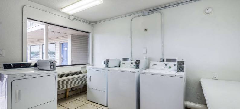 阿拉巴马安尼斯敦 6 号汽车旅馆(Motel 6 Anniston, Al)图片