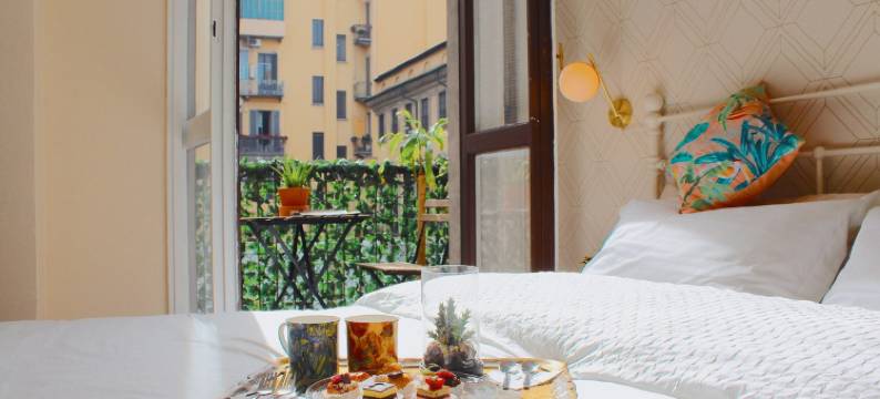 艺术空间公寓(距米兰大教堂100步)(70’s Style Art Apartment)图片