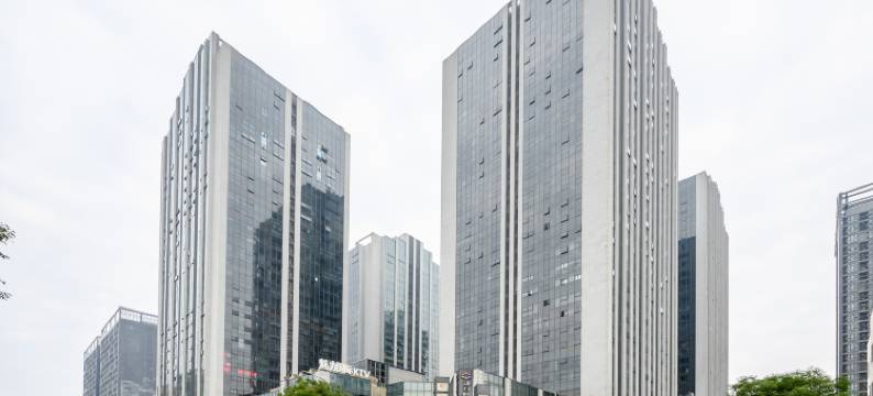 重庆中文酒店(重庆北站南广场店)图片