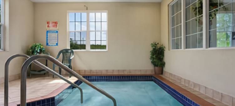 丰迪拉克温德姆麦客达套房酒店(Microtel Inn & Suites by Wyndham Fond du Lac)图片