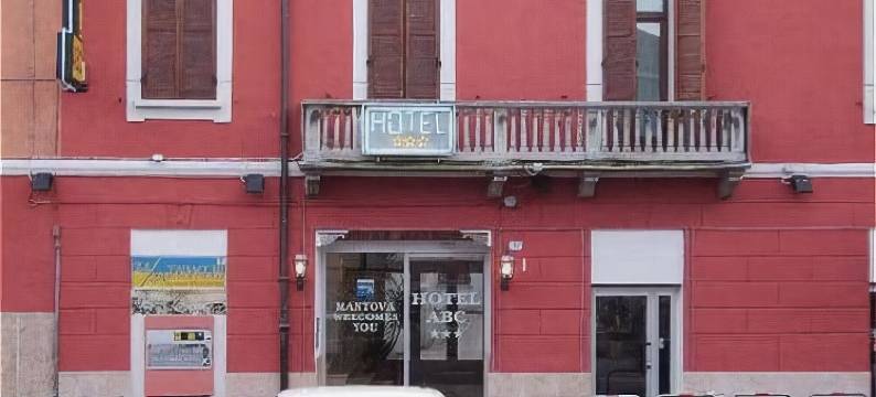 曼特尼亚火车站酒店(Hotel Mantegna Stazione)图片