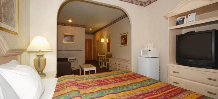 西第蒙贝斯特韦斯特优质套房酒店(Best Western Plus des Moines West Inn  Suites)图片