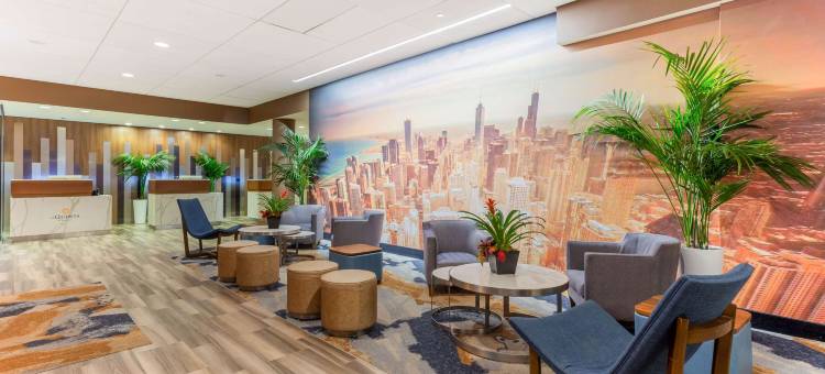 芝加哥市区拉昆塔温德姆套房酒店(La Quinta by Wyndham Chicago Downtown)图片