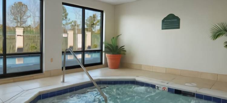 Wingate by Wyndham LaGrange图片