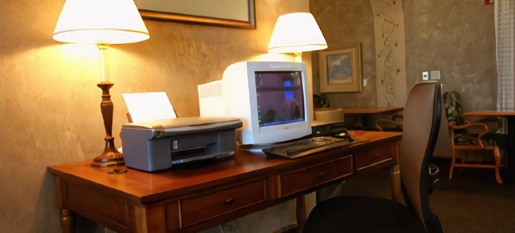 木棉树贝斯特韦斯特优质酒店(Best Western Plus CottonTree Inn)图片