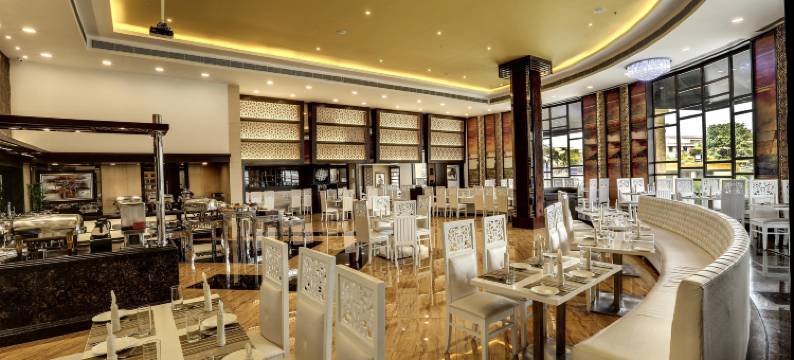 瓦赛黄金战车酒店-水疗酒店(Golden Chariot Vasai - Hotel and Spa)图片