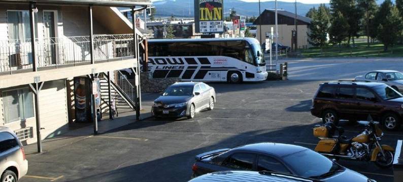 布兰丁艾伦旅馆(Brandin' Iron Inn)图片