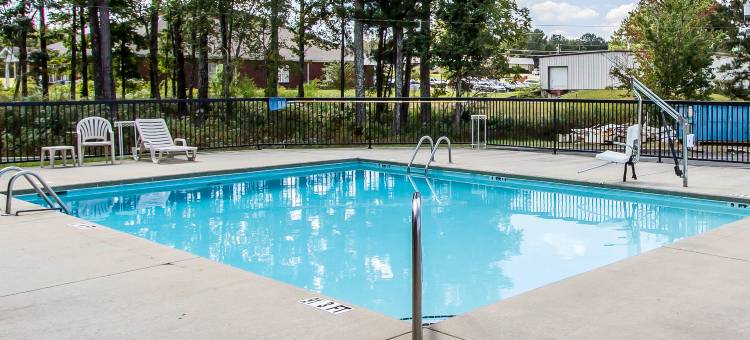 品质酒店客栈卡尔曼 I-65 出口310(Quality Inn Cullman I-65 Exit 310)图片