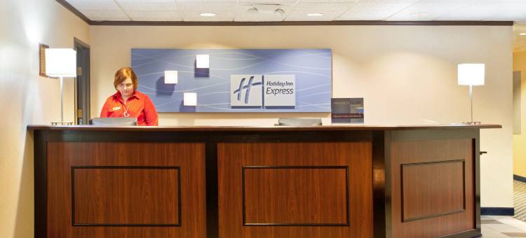 拉迪森旗下乡村旅馆及套房-普莱森特山-拉辛西部-WI(Country Inn & Suites by Radisson, Mt. Pleasant-Racine West, WI)图片