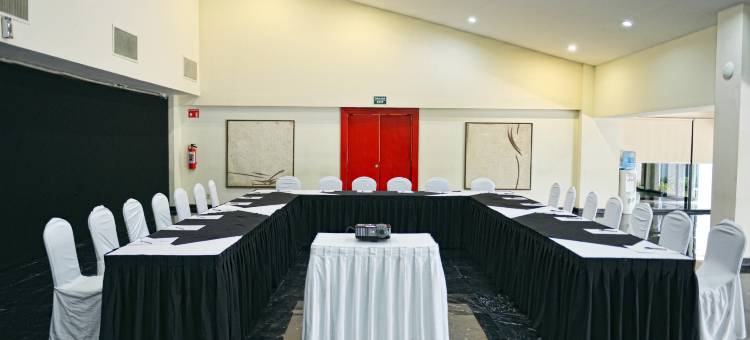 坎昆斯马特城市绿洲酒店(Smart Cancun The Urban Oasis)图片