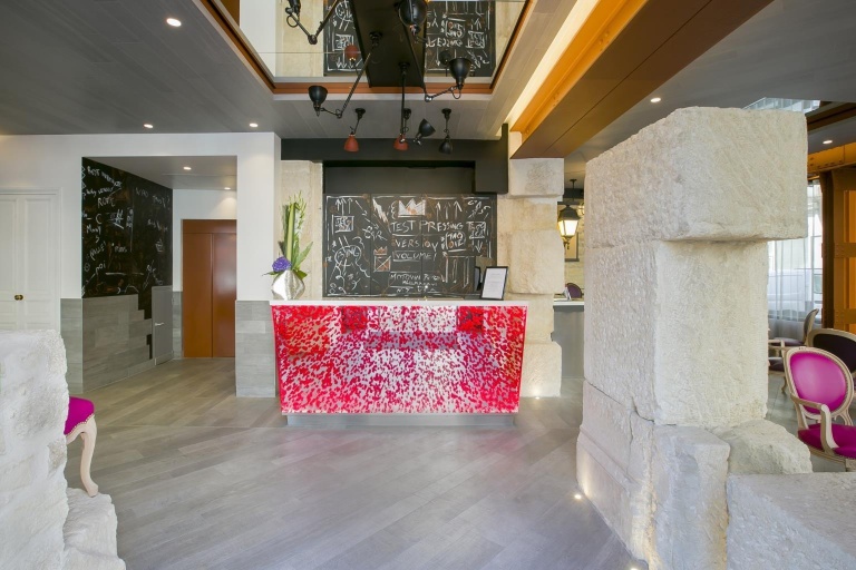 Hotel Marais Grands Boulevards Over view