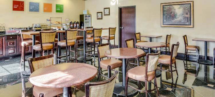 斯莱德尔品质套房酒店(Quality Inn & Suites Slidell)图片