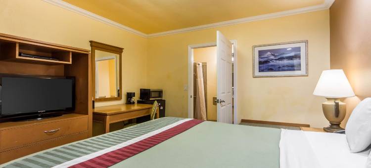 Rodeway Inn & Suites Near the Coliseum & Arena图片