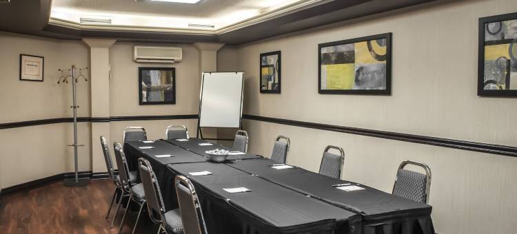 希尔顿多伦多米西索加 Spark(Spark by Hilton Toronto Mississauga)图片