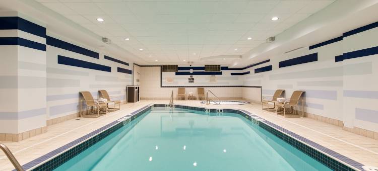 滑铁卢套房酒店(Waterloo Suites Hotel, Trademark Collection by Wyndham)图片