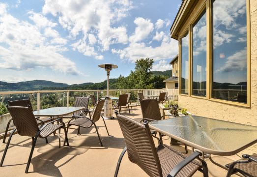 Prestige Mountain Resort RosslandHotel Overview