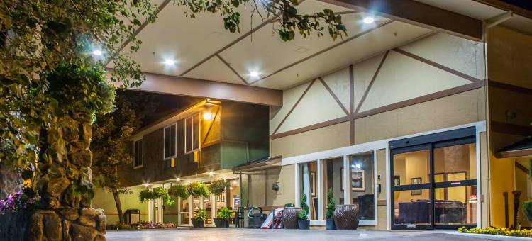 阿什兰舒适套房酒店(Comfort Inn & Suites Ashland)图片