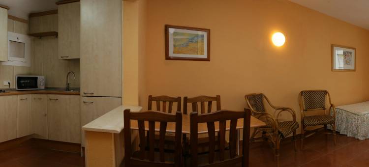 托萨滨海公寓酒店(Apartments Mar de Tossa)图片