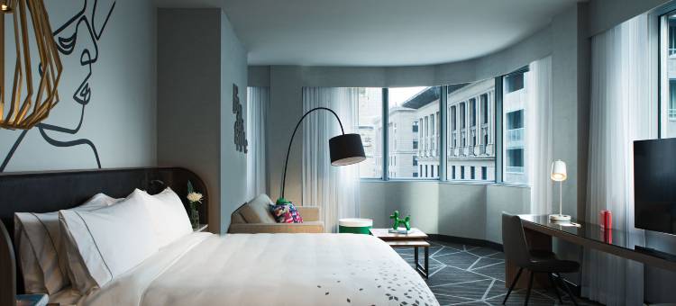 蒙特利尔市中心万丽酒店(Renaissance Montreal Downtown Hotel)图片