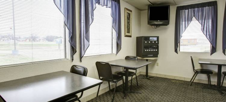 6韦科汽车旅馆(Motel 6 Waco, TX)图片