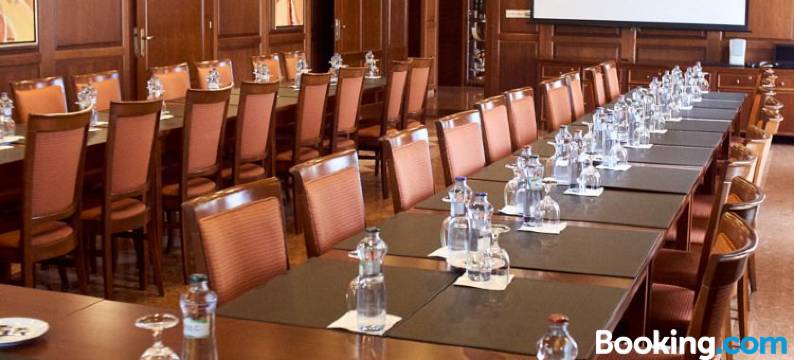 哈德纳斯特拉酒店(Hradná stráž Hotel&Apartments s privátnym Wellness)图片