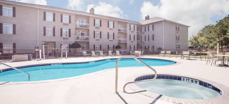 康易尔斯浩枫温德姆公寓(Hawthorn Extended Stay by Wyndham Conyers)图片