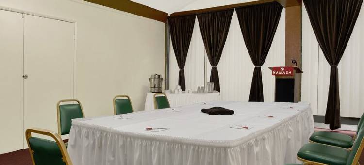 温德姆华美达伯班克机场酒店(Ramada by Wyndham Burbank Airport)图片