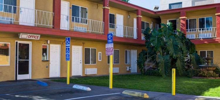 罗德威旅馆-近威尼斯海滩(Rodeway Inn Near Venice Beach)图片