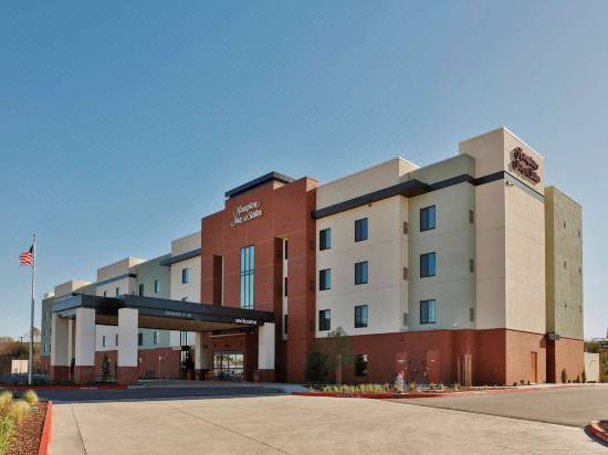 Hampton Inn Suites Sacramento At Csus Hotel Reviews And Room