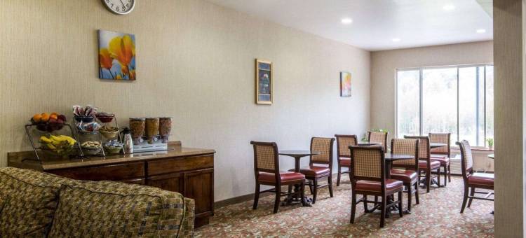 伊克诺旅馆-湖区(Econo Lodge Lakes Region)图片